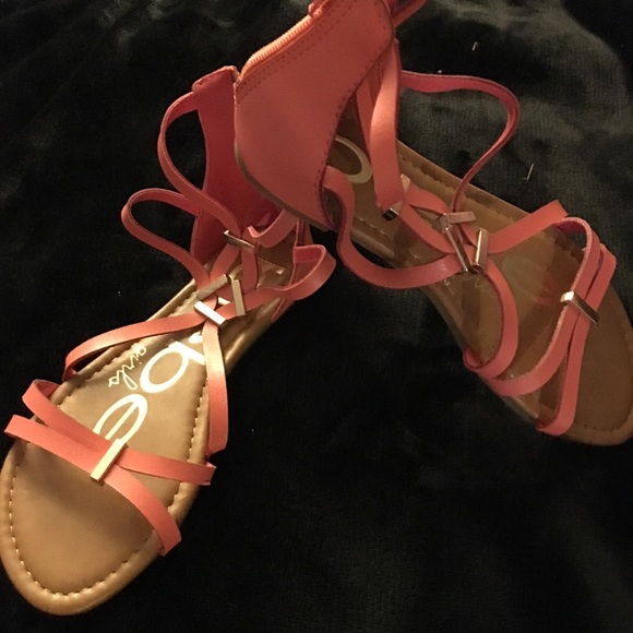 Girls Sandals - Picture 2 of 3